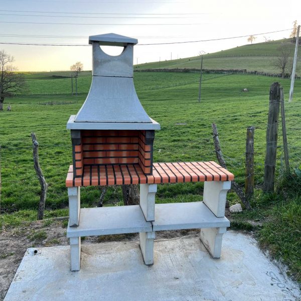 barbecue-briques-grand-gite-lac-des-sapins barbecue-briques-grand-gite-lac-des-sapins
