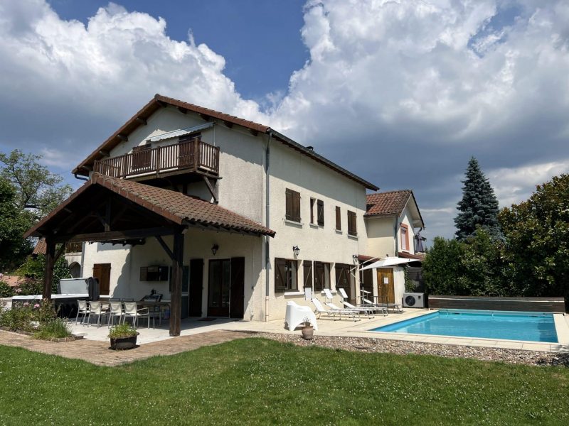 hebergement-lac-des-sapins-pisicne